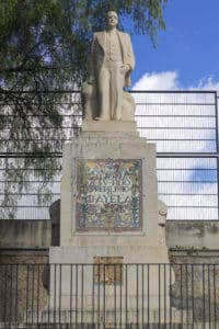 Monument al metge Dr. Ayela 2022